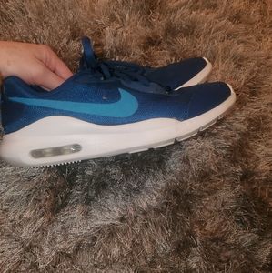 Youth Nike Air Max Oketos